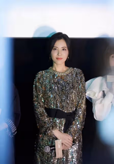 尹濤對曾莉說：「我們都四十多歲了，但我們還是一點都沒變！」