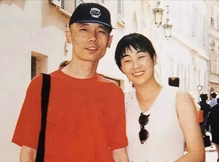 孝順葛優:陪伴母親戰勝喪親綜合症,娶妻35年無悔