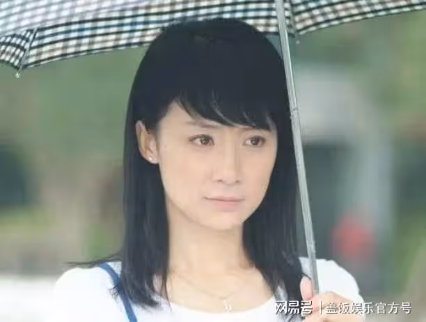 姚芊羽曬清純舊照引爭議,如今鼻子微挺下巴尖,網友直呼判若兩人