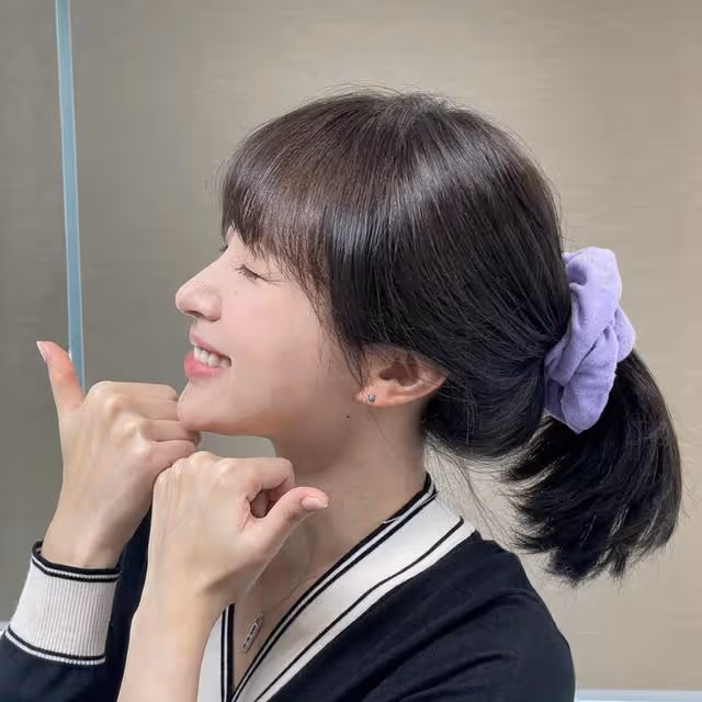 人氣女愛豆戀情曝光後雙喜臨門,直言:是奇蹟