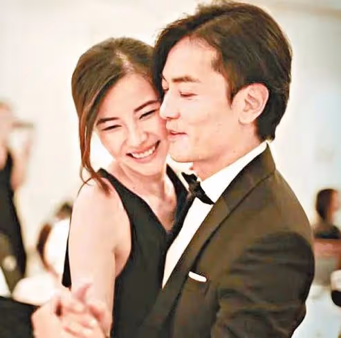 蒙嘉慧:不幸福的原生家庭長大,與鄭伊健婚後丁克,48歲依舊美麗