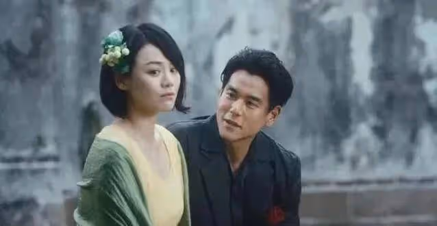 身材「配不上」臉蛋的7位女星，個個都像神一樣，身材卻難以形容