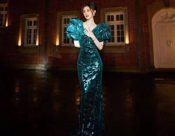 身材「配不上」臉蛋的7位女星，個個都像神一樣，身材卻難以形容