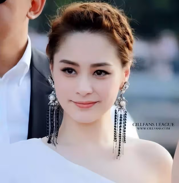 臉很美，身材卻是不可描述，可惜6位女星都有自己的「缺陷」