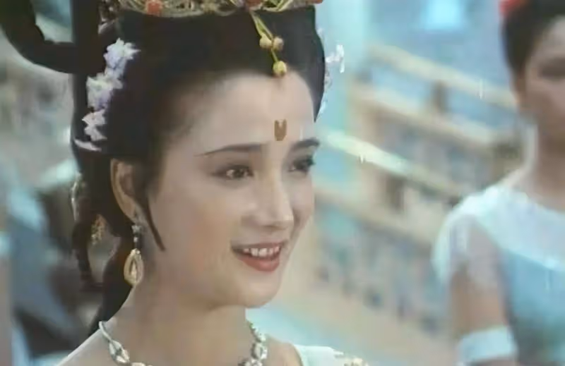 臉很美，身材卻是不可描述，可惜6位女星都有自己的「缺陷」