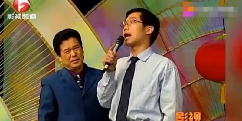 「相聲演員」奇志大兵，走紅後就裂穴，19年後二人差距天差地別