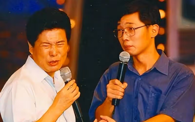「相聲演員」奇志大兵，走紅後就裂穴，19年後二人差距天差地別