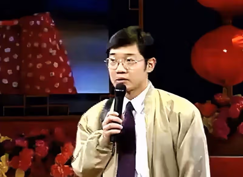 「相聲演員」奇志大兵，走紅後就裂穴，19年後二人差距天差地別
