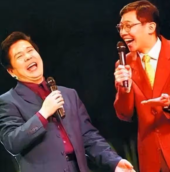 「相聲演員」奇志大兵，走紅後就裂穴，19年後二人差距天差地別