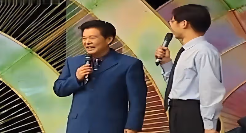「相聲演員」奇志大兵，走紅後就裂穴，19年後二人差距天差地別
