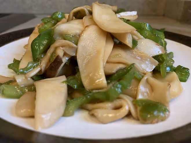 杏鮑菇炒青椒