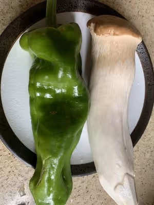 杏鮑菇炒青椒