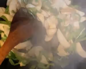 杏鮑菇炒青椒
