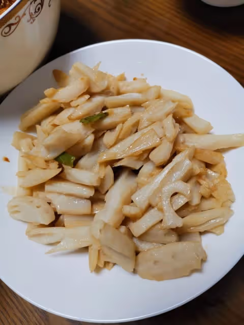 清炒藕條