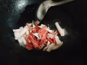 家常菜——芹菜炒肉