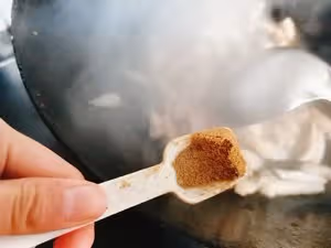 家常菜——芹菜炒肉