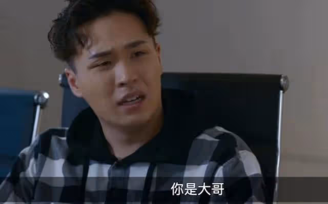 新劇演瀕死病人！TVB上位小花人氣急升，曬三點式泳衣回饋粉絲