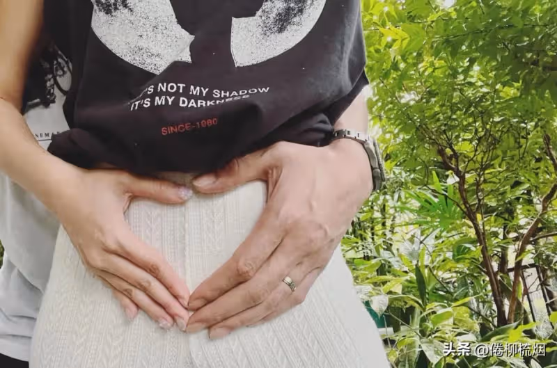 Weir太太Vicky宣布懷孕,Weir將停工一年陪產