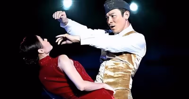 她陪了劉德華25年,42歲仍未婚,眼睜睜看著心愛的他娶了別人