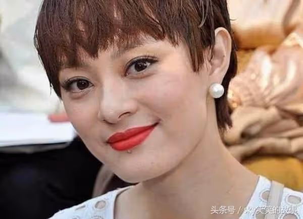 明星無修圖：趙麗穎憔悴、蔣欣顯老、楊冪豐滿變胖、鹿晗完全認不出，最厲害的就是迪麗熱巴了