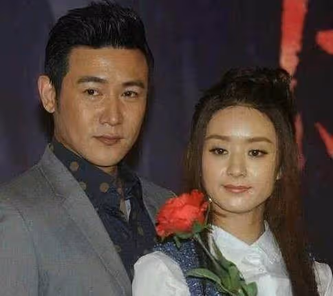 明星無修圖:趙麗穎憔悴、蔣欣顯老、楊冪豐滿變胖、鹿晗完全認不出,最厲害的就是迪麗熱巴了