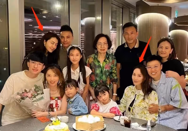 郭可盈母女海邊吹風，拎18萬包淋雨超土豪，女兒穿三千短袖太貴氣