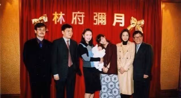 「豪門棄婦」曾華倩:將兒子培養成了游泳冠軍,自己卻被遺忘20年