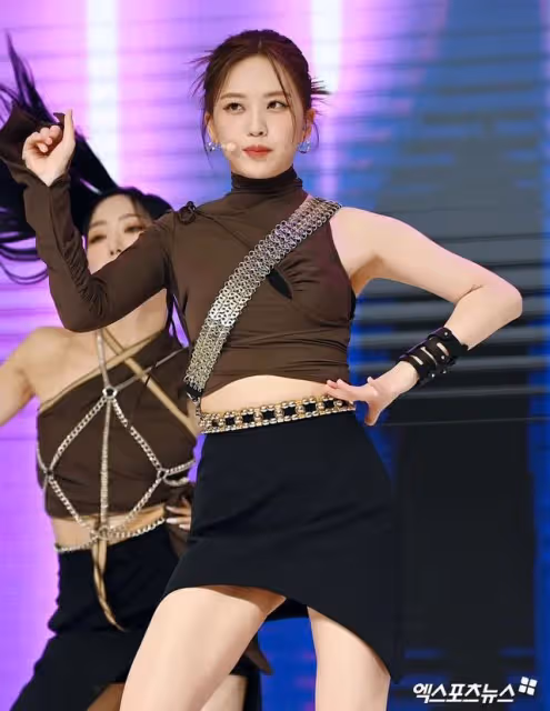 韓新人女團收到李秉憲應援？網友立刻就此展開了臆想