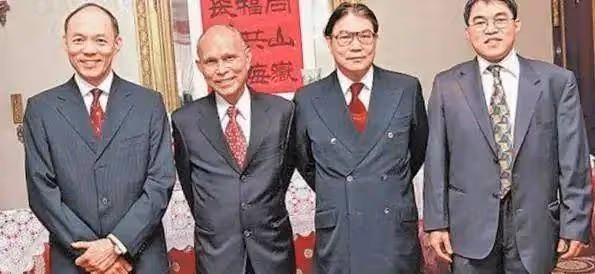 官宣!老公不忠誠,模範賢妻閃嫁百億好友!