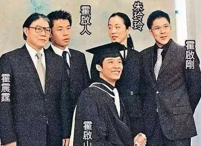 官宣!老公不忠誠,模範賢妻閃嫁百億好友!
