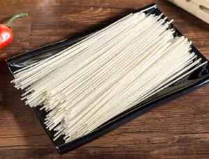 番茄濃湯米線