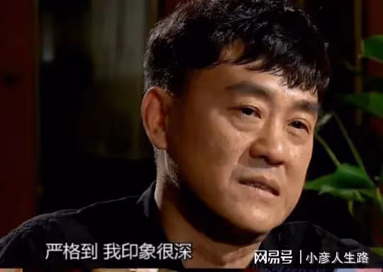24年後再看何冰，才明白一頓飯就把老婆娶回家，到底有多幸運