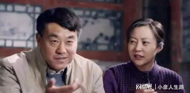 24年後再看何冰，才明白一頓飯就把老婆娶回家，到底有多幸運