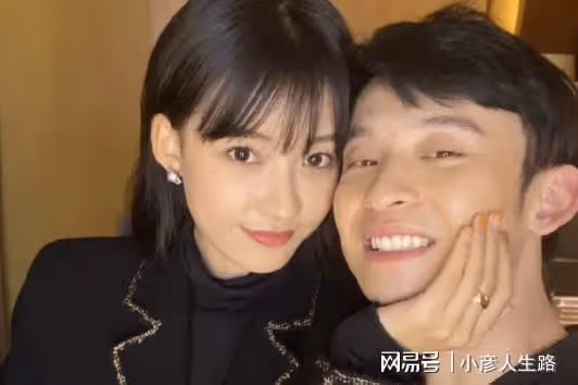 吳奇隆探班劉詩詩引爭議！間隔3米未十指相扣，疑步孫怡子健後塵