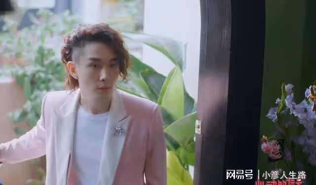 《心動的信號5》官宣回歸引熱議，楊穎等三人受追捧，兩人遭抵制