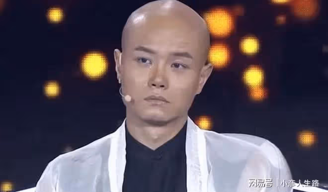 知名主持馬丁被曝騙錢,涉案金額達404萬,學員透露證書也是假的