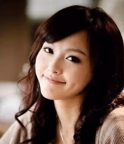 八五花里婚姻最美滿的唐嫣除了美貌還有被大家忽視的戰績