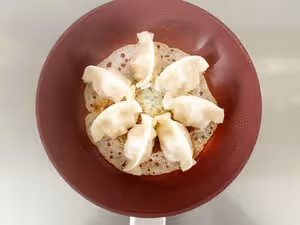 香脆美味的冰花煎餃