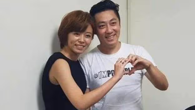 艾成「欠債500萬」開店倒到剩1家！王瞳2個月前鬆口認：很擔心艾成心理問題，如今物是人非，艾成終究選擇離世