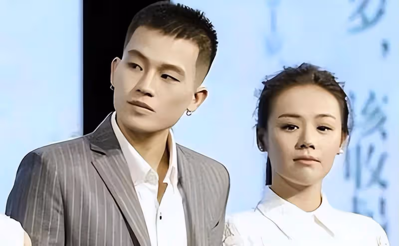 「吸渣體質」馬思純:身家上億,卻依附於歐豪,不顧輿論,他愛上了張哲軒