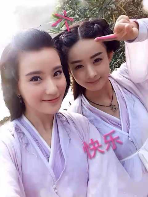 趙麗穎閨蜜隱婚5年,剛曬結婚證就宣布懷二胎,圈外老公身份成謎