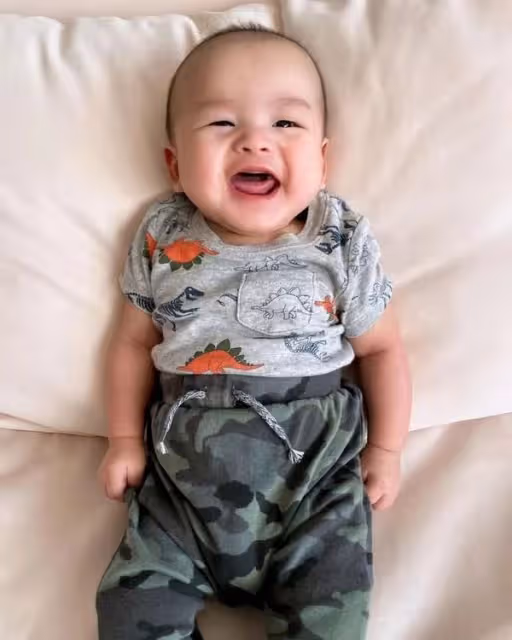41歲前港姐亞軍兒子治療扁頭綜合症成功,曾自曝被舊公司逼著整容