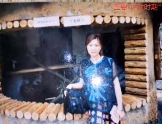 郭德綱老婆年輕美照首曝光,清純可人美到犯規,怪不得老郭苦追她