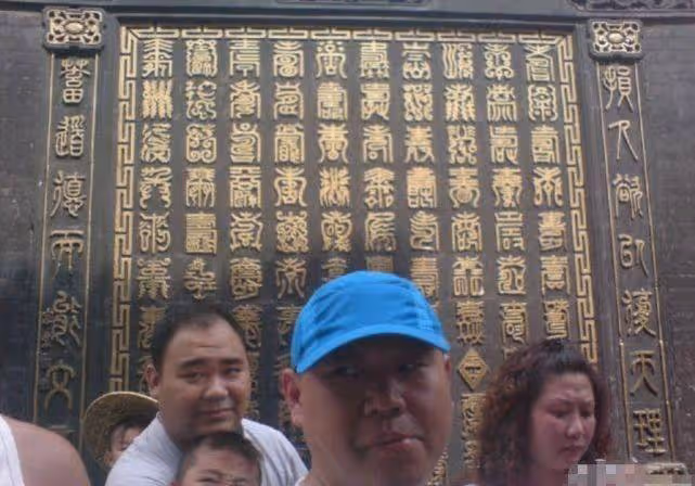 郭德綱老婆年輕美照首曝光,清純可人美到犯規,怪不得老郭苦追她