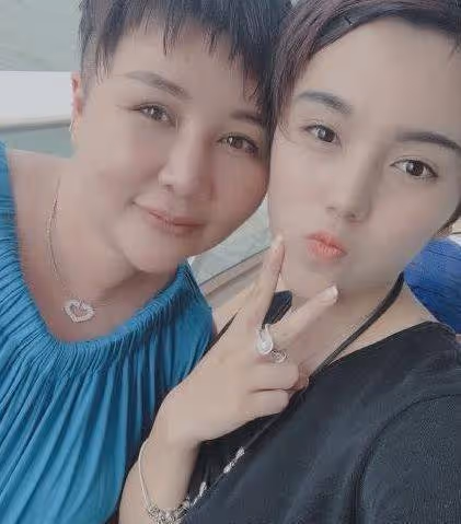 郭德綱老婆年輕美照首曝光,清純可人美到犯規,怪不得老郭苦追她