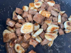 蒜香牛肉粒——健康又好吃的家常菜