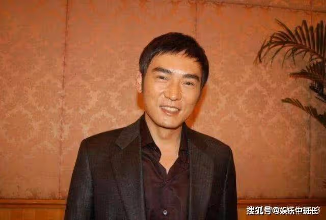 《魔幻手機》14年後,男主淪為十八線,小配角卻成了影帝