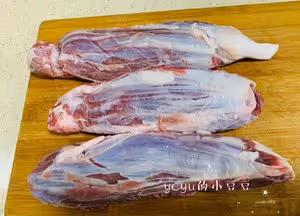 極簡版高壓鍋滷牛腱子，醬金錢腱