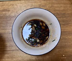 極簡版高壓鍋滷牛腱子，醬金錢腱
