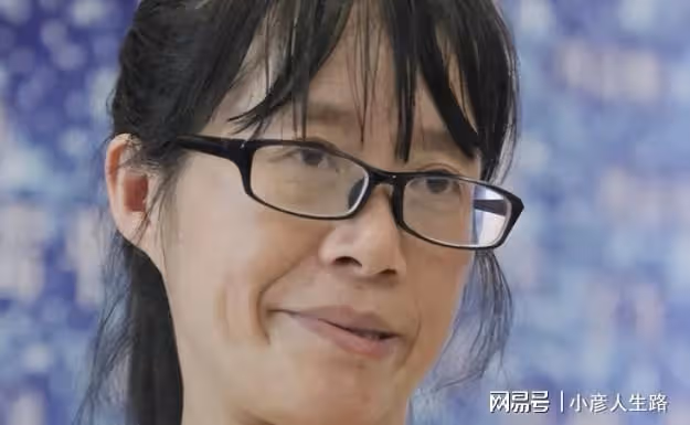 余秀華髮長文，控訴楊櫧策將她當成奴隸，曾把她打得下身大出血